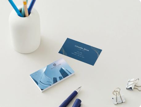 Elegant Lawyer Business Card – Professional Legal Attorney Design